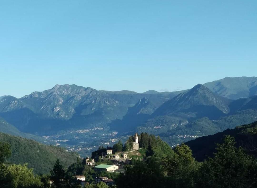 Mansarda Fra Monte E Lago Apartment Esino Lario Exterior photo